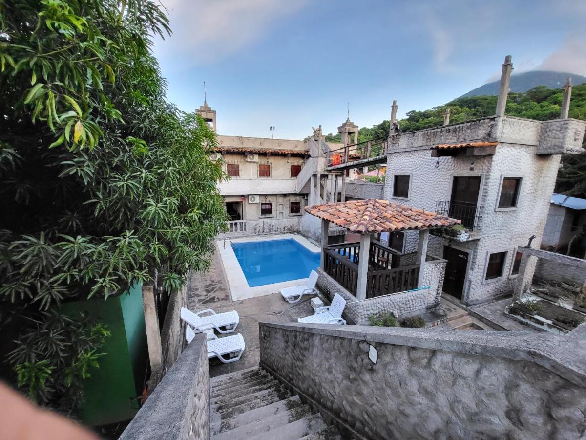 Hostal Casa De Las Gargolas Amapala Buitenkant foto