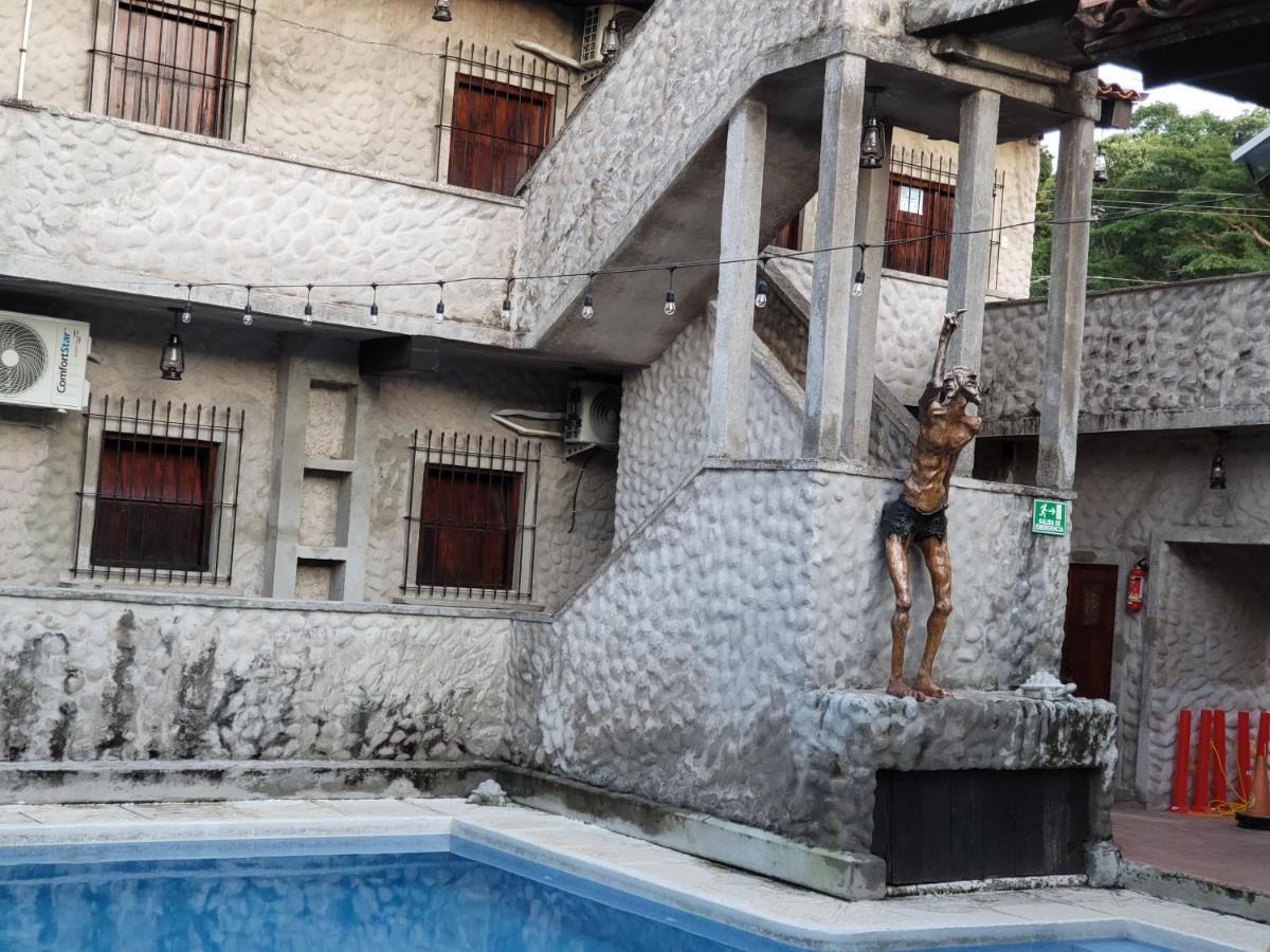 Hostal Casa De Las Gargolas Amapala Buitenkant foto